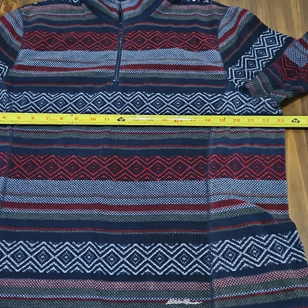 Eddie Bauer Striped Fleece - Picture 3 of 9